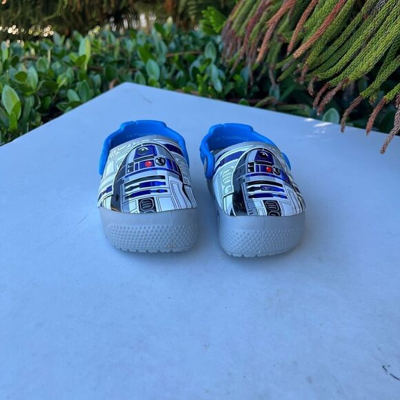 Crocs x Star Wars Toddler Boys Size: 4C - Picture 1 of 6